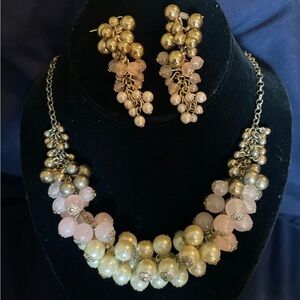 Vintage Avon Necklace and Earrings Set